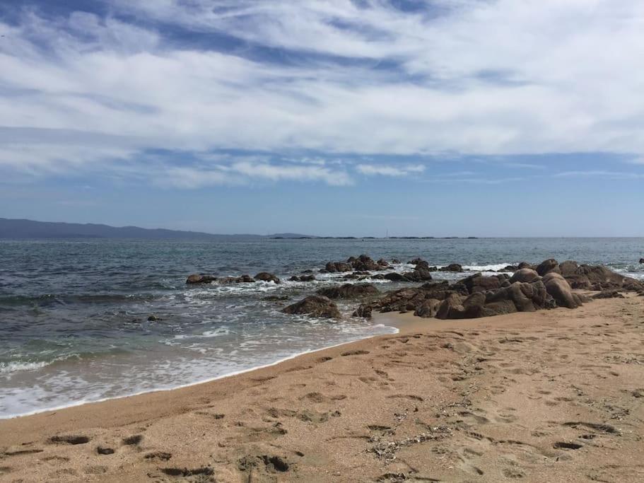 F2 Vue Mer Dans Residence Avec Piscine Ajaccio  Bagian luar foto